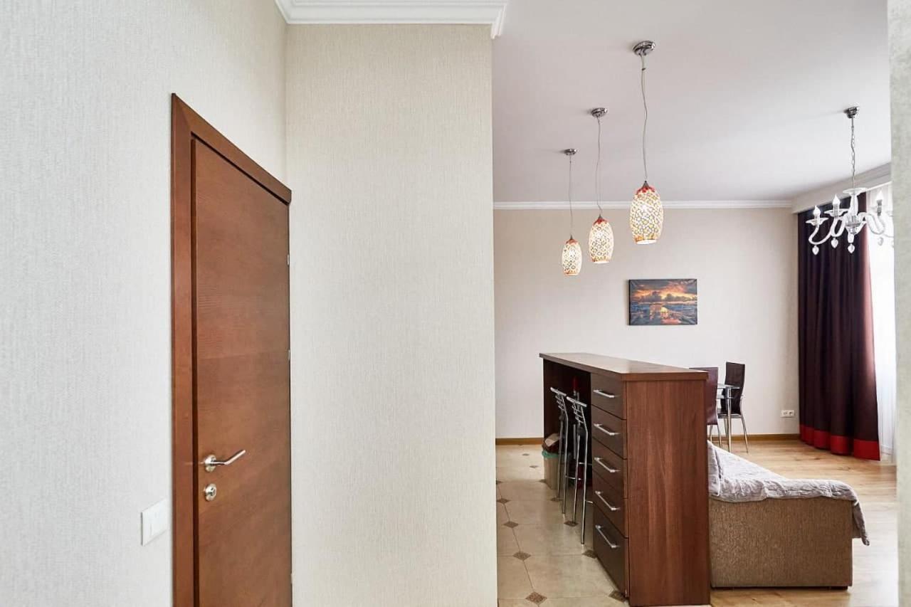Ultracentral Spacious Apartment Chişinău Esterno foto